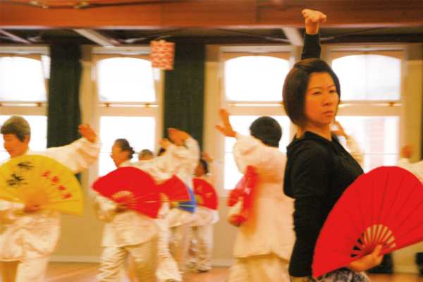 Chinese Fan Dancing