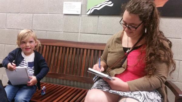 people drawing