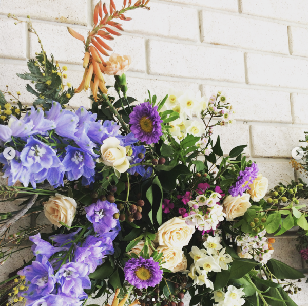 image of floral arrangement